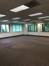 650-680 Hawthorne Ave SE, Salem, OR for lease Interior Photo- Image 2 of 11