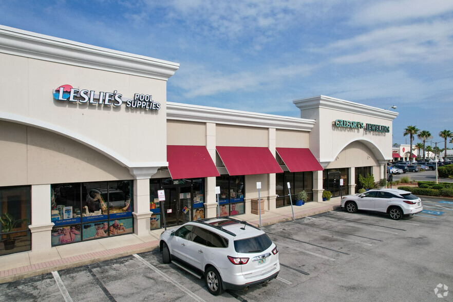 924-940 3rd St N, Jacksonville Beach, FL for lease - Building Photo - Image 1 of 13