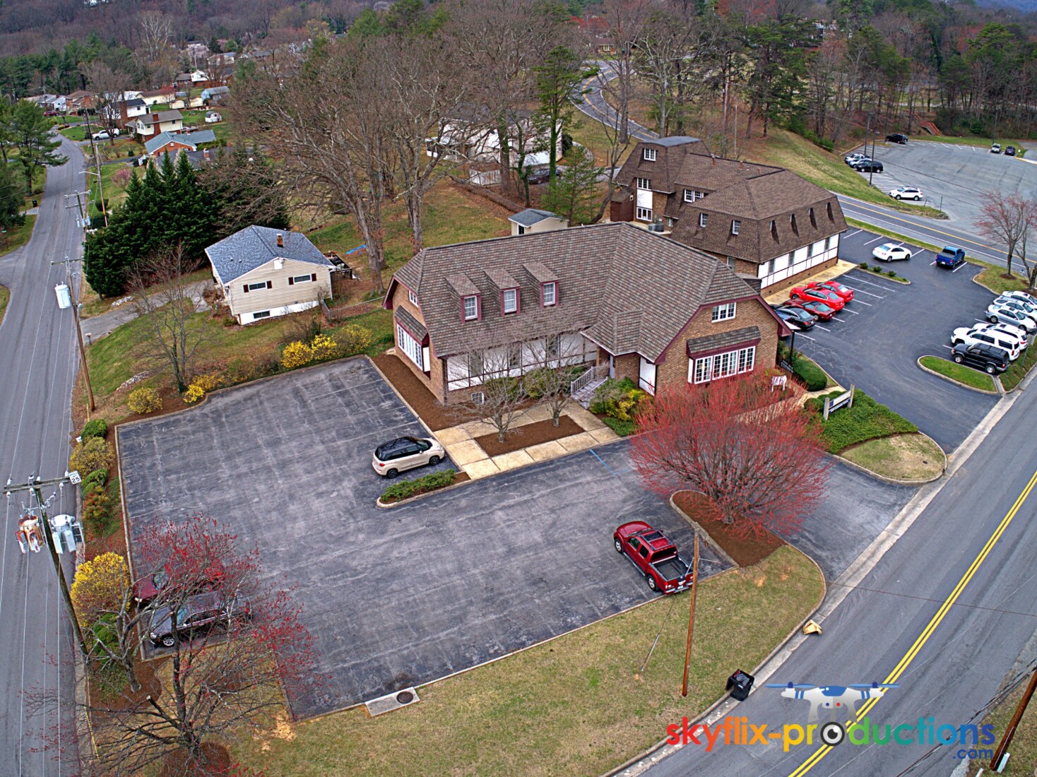 5007 Carriage Dr, Roanoke, VA for sale Building Photo- Image 1 of 1