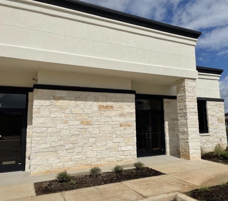 5501 Cabrera Dr, Sugar Land, TX for lease Primary Photo- Image 1 of 61