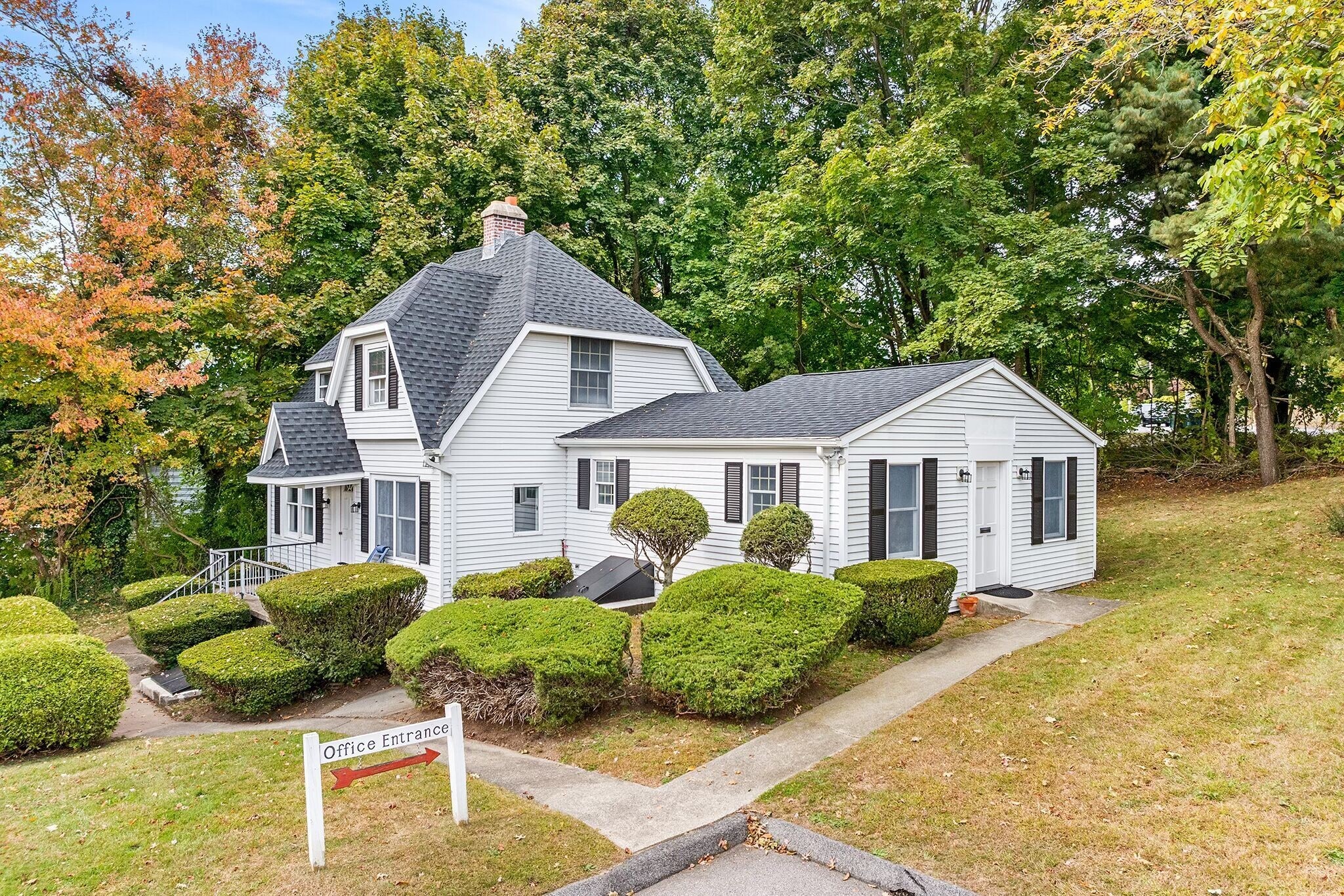 143 Boston Post Rd, Waterford, CT for sale Building Photo- Image 1 of 19