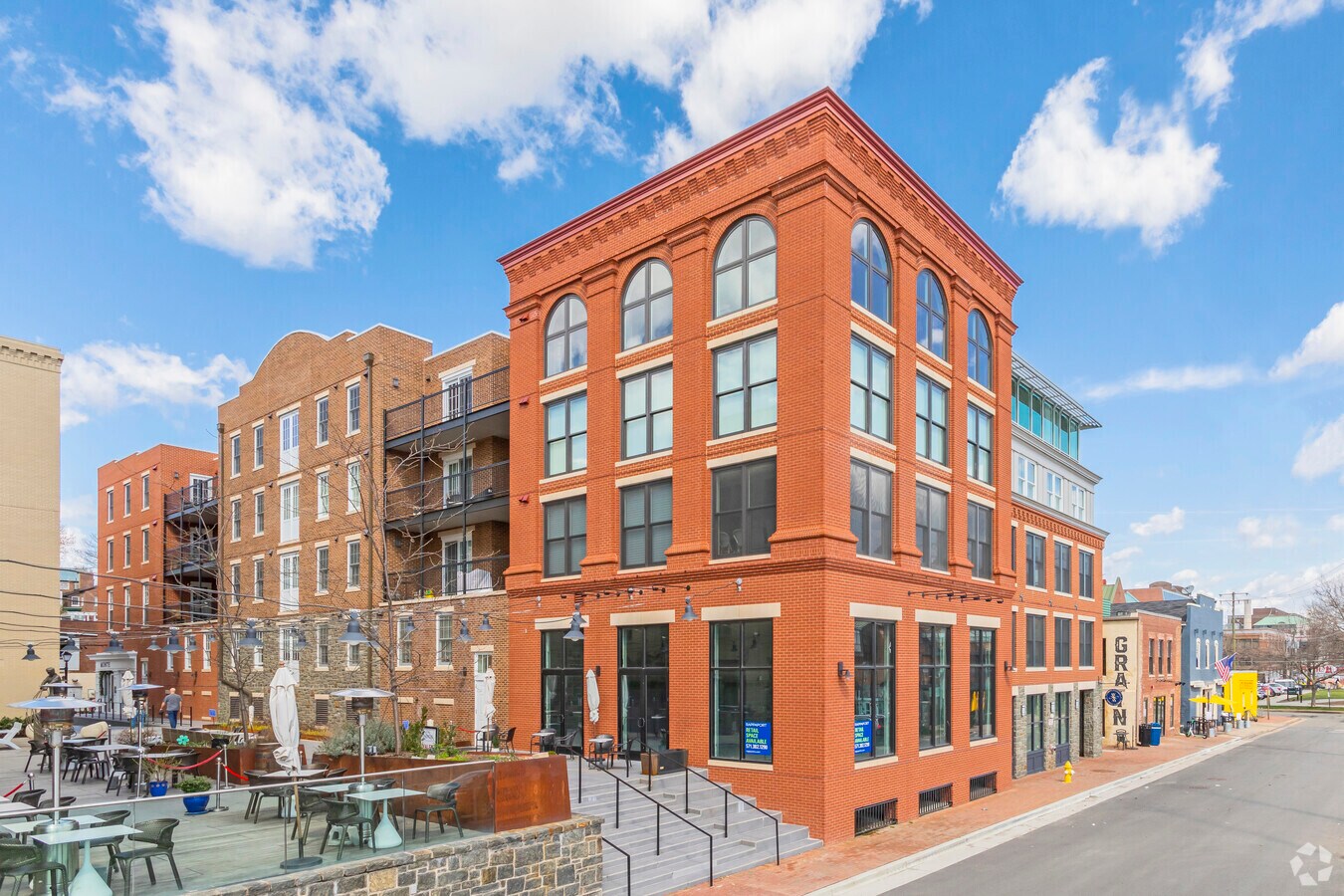 211 The Strand, Alexandria, VA 22314