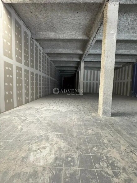 Office in Nîmes for lease - Interior Photo - Image 3 of 7