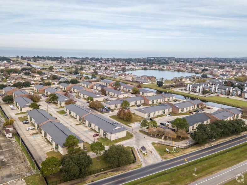 12151 N I-10 Service Rd, New Orleans, LA for sale - Aerial - Image 2 of 11