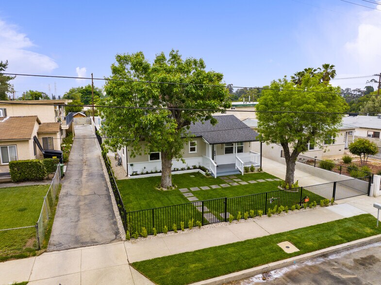 10912 Columbus Ave, Mission Hills, CA 91345