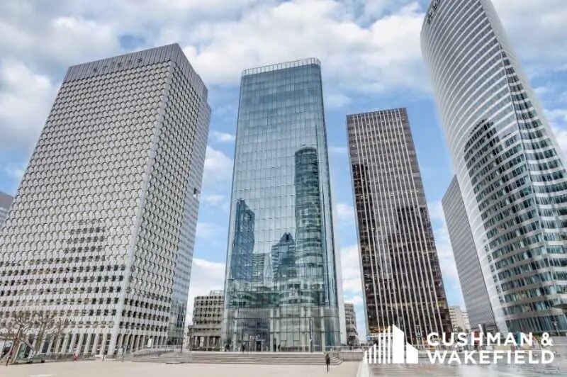 77 Esplanade Du Général De Gaulle, Puteaux for lease - Building Photo - Image 2 of 2