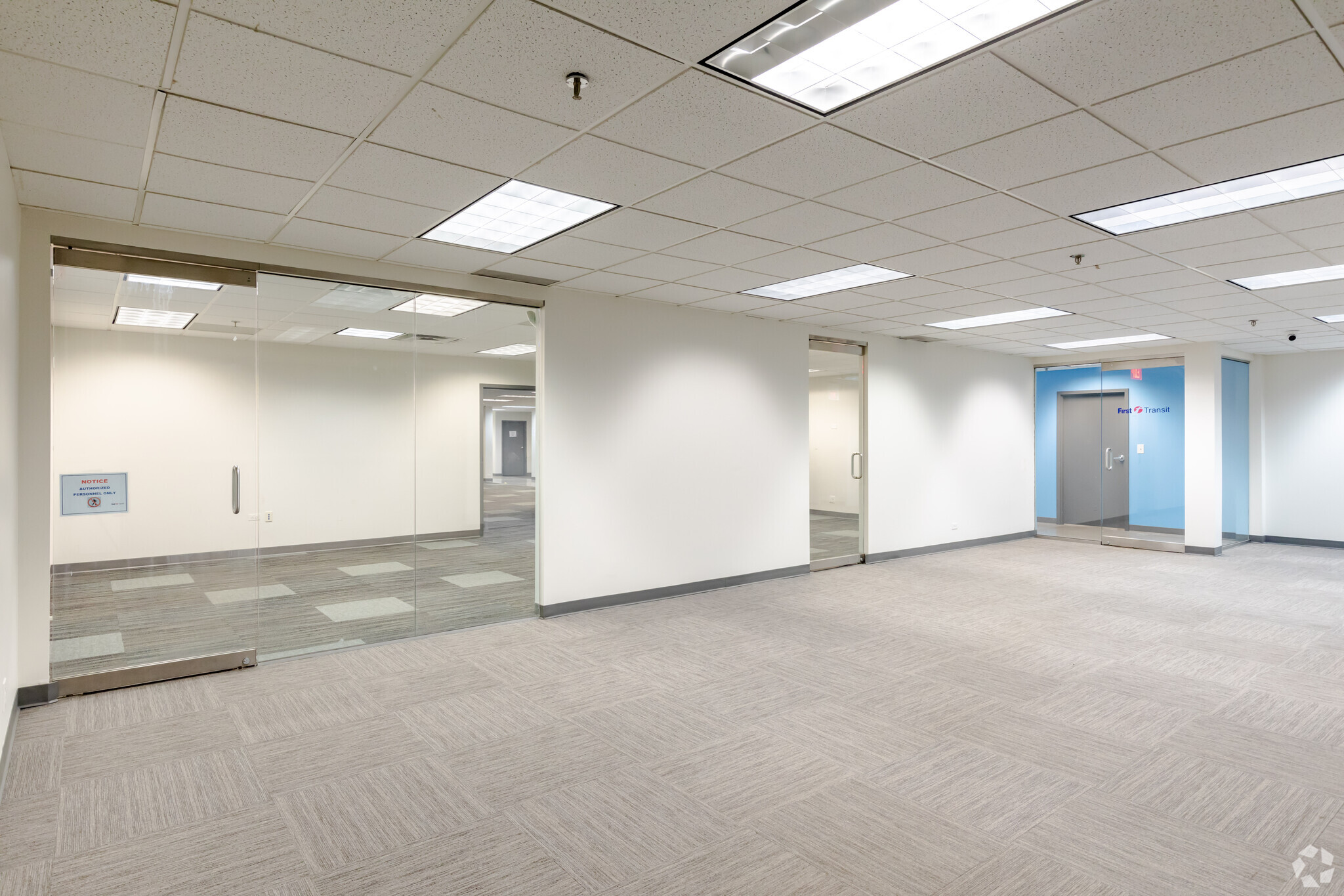 799 Roosevelt Rd, Glen Ellyn, IL for lease Interior Photo- Image 1 of 7