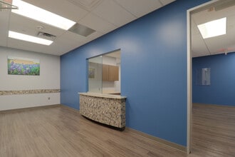 3201 S Austin Ave, Georgetown, TX for lease Interior Photo- Image 1 of 3