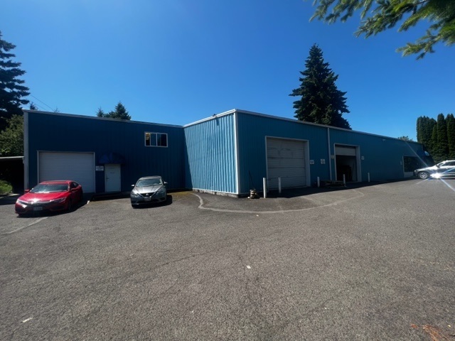 30750 NW Hillcrest St, North Plains, OR for lease - Primary Photo - Image 1 of 4