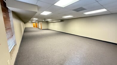 801 Pepper St, Columbia, SC for lease Interior Photo- Image 2 of 6