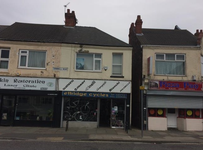 100 Cromwell Rd, Grimsby for sale Primary Photo- Image 1 of 1