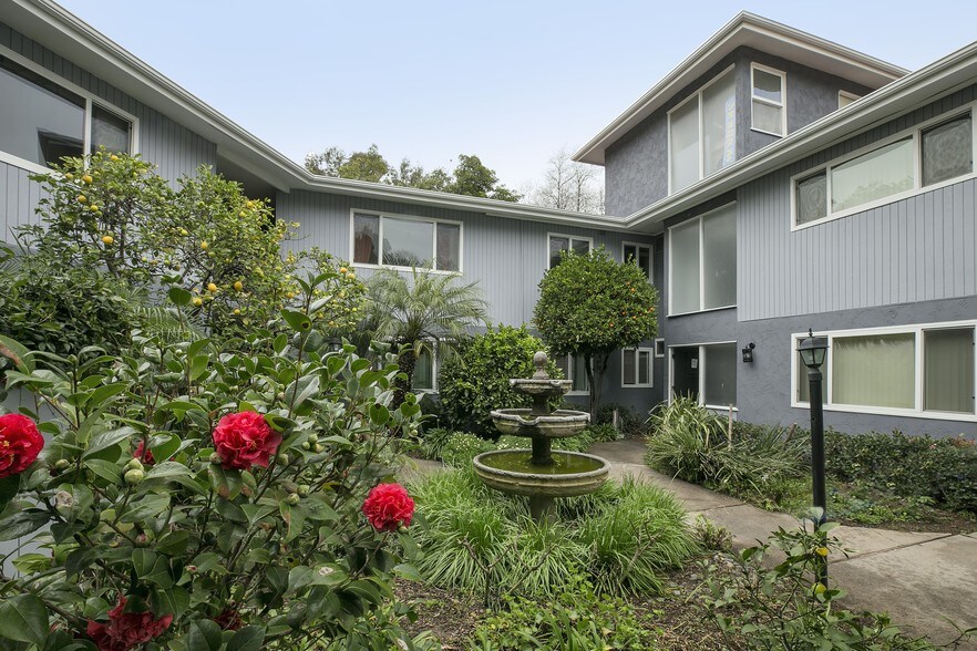 410 W Micheltorena St Santa Barbara Ca 93101 Apartments 14 Unit Apartment Building Offered At 5 195 000 A 4 6 Cap Rate In Santa Barbara Ca