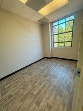 400 29th St, Oakland, CA for lease Interior Photo- Image 2 of 3