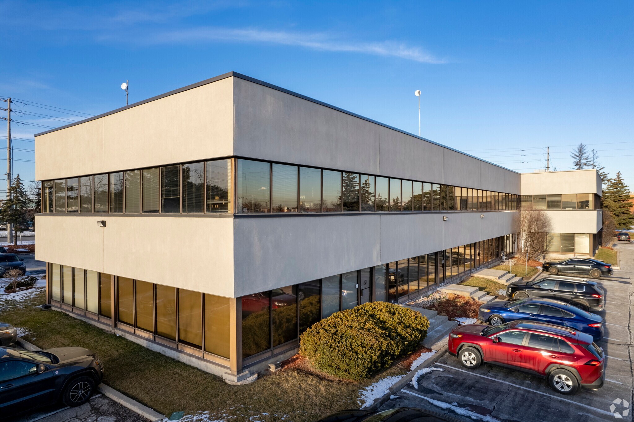 420 Britannia Rd E, Mississauga, ON for lease Building Photo- Image 1 of 4