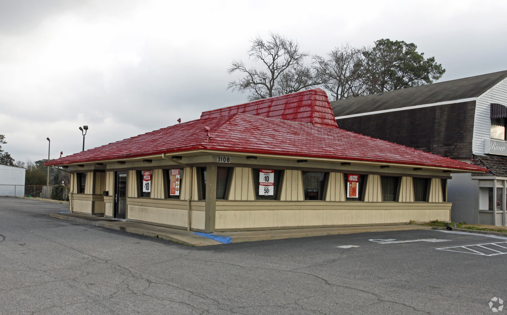 3108 Western Branch Blvd, Chesapeake, VA for sale Primary Photo- Image 1 of 1