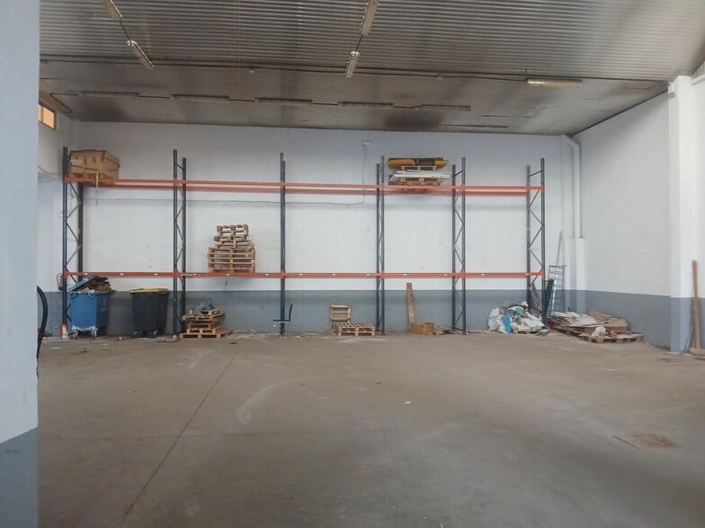 Industrial in Madrid, Madrid for lease - Building Photo - Image 2 of 5