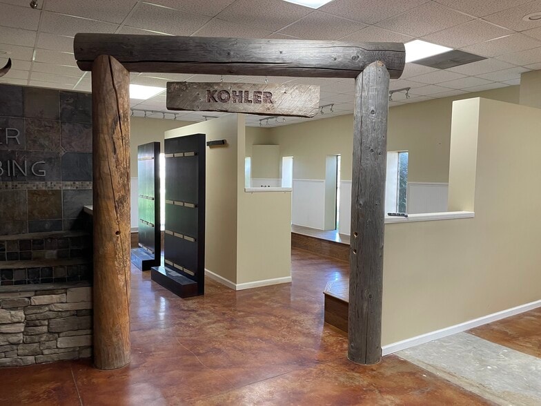 4086 Nc-16, Denver, NC for lease - Building Photo - Image 3 of 22