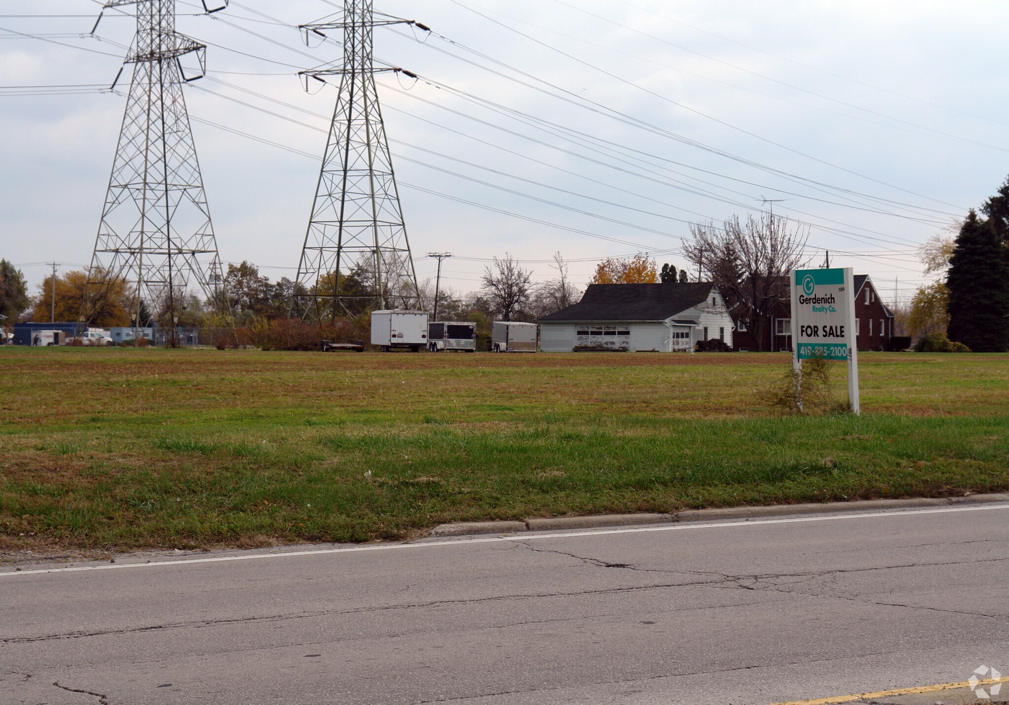 1651 E Matzinger Rd, Toledo, OH for sale Primary Photo- Image 1 of 1