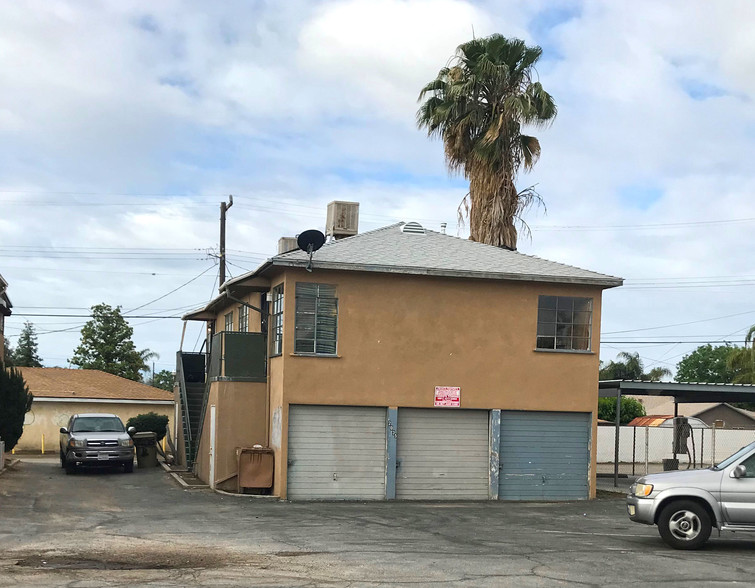 2035 Niles St, Bakersfield, CA for sale - Primary Photo - Image 1 of 1