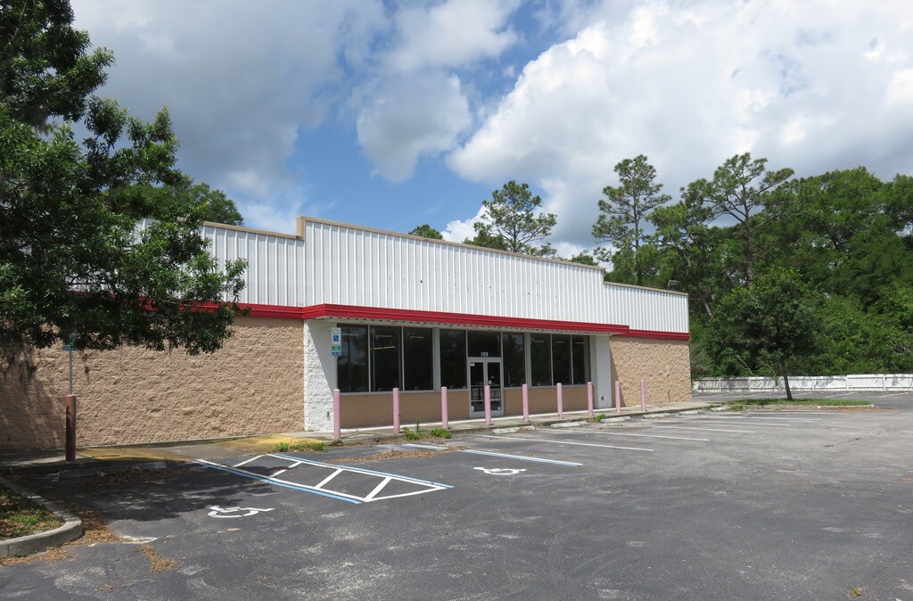 1159 S US Hwy 17, Satsuma, FL 32189
