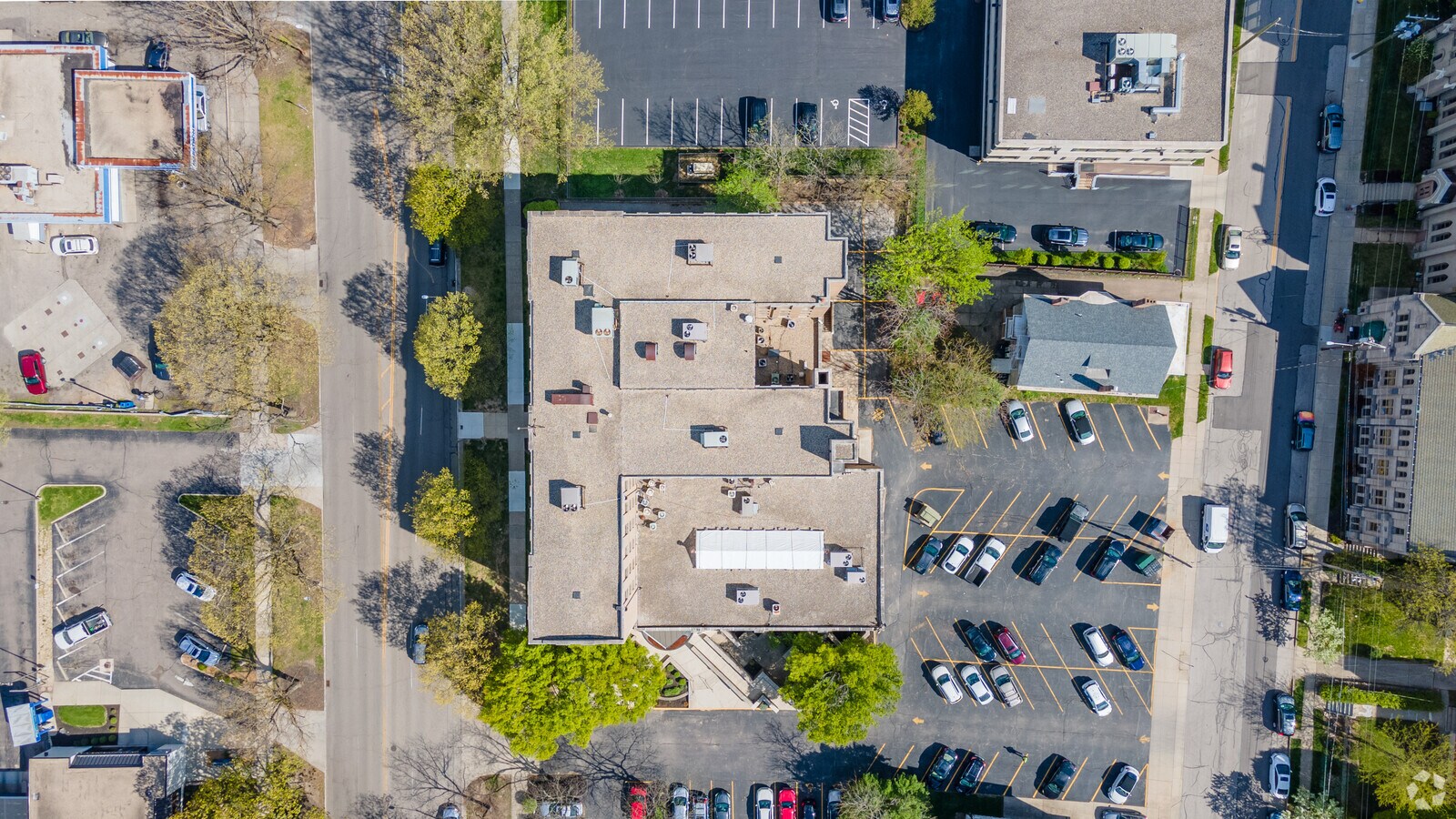 2368 Victory Pky, Cincinnati, OH 45206 Victory Parkway Executive