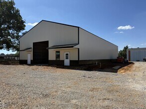 521 Court Ct, Franklin, KY for lease Building Photo- Image 1 of 1