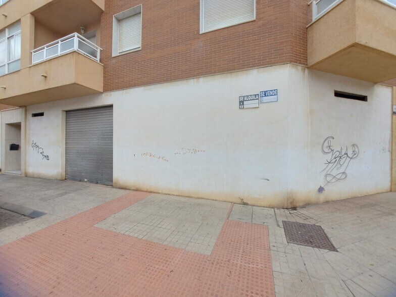 Retail in El Ejido, Almería for sale - Building Photo - Image 2 of 6