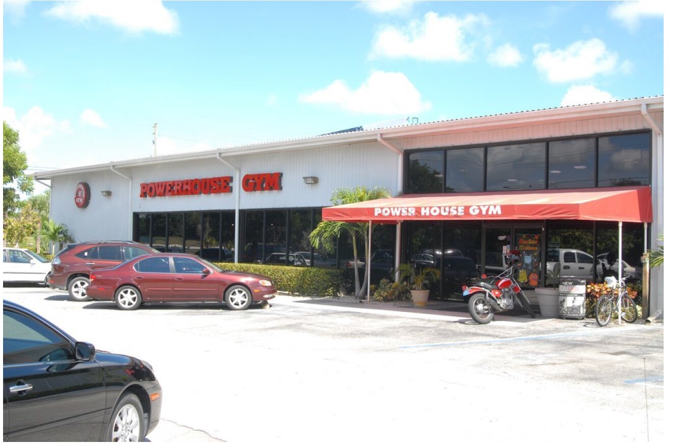 6900 Okeechobee Blvd, West Palm Beach, FL for sale Primary Photo- Image 1 of 1