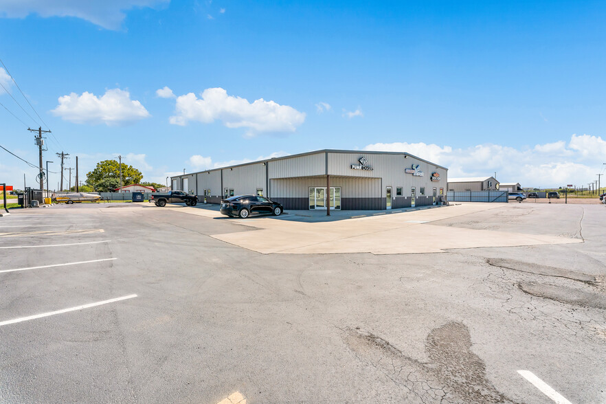 12250 US Business Highway 287 N, Fort Worth, TX for lease - Building Photo - Image 3 of 21