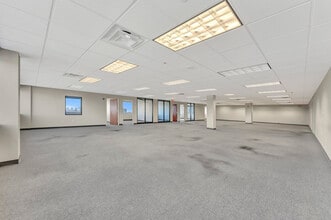 2200 Fletcher Ave, Fort Lee, NJ for lease Interior Photo- Image 1 of 12