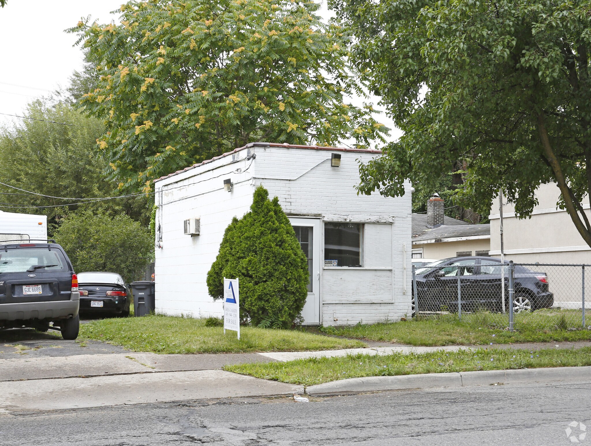 1947 W Sylvania Ave, Toledo, OH for sale Primary Photo- Image 1 of 1