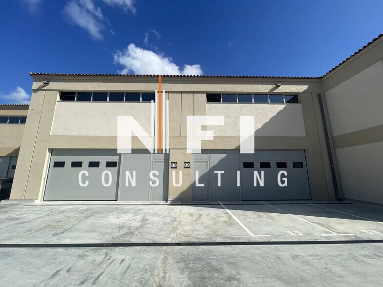 Flex in Valbonne for lease - Building Photo - Image 2 of 3