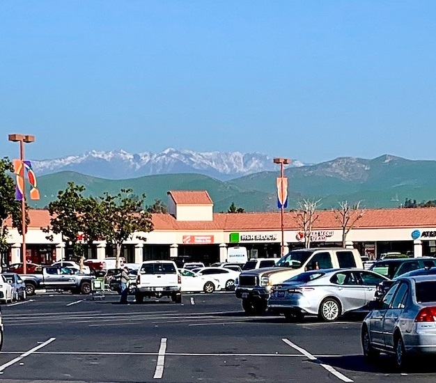 862-910 W Henderson Ave, Porterville, CA for sale Building Photo- Image 1 of 1