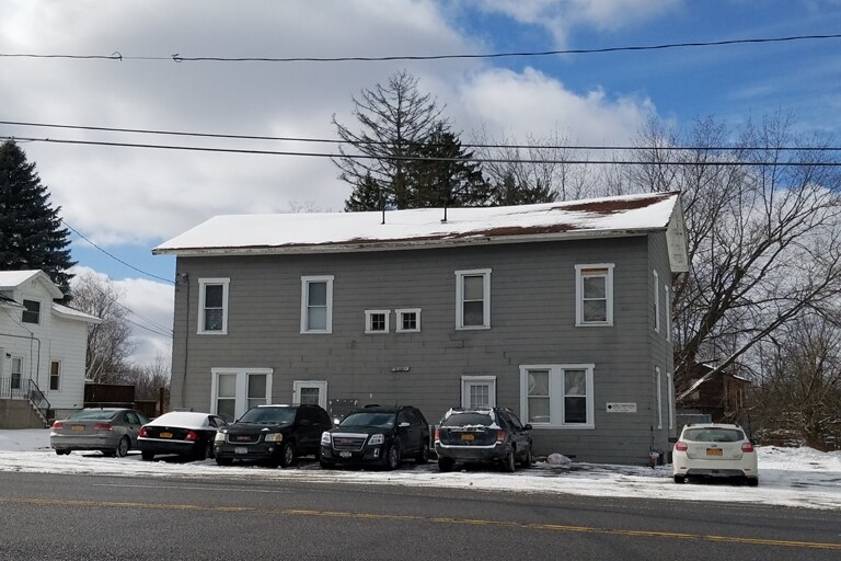 8269 Brewerton Rd, Cicero, NY for sale - Building Photo - Image 1 of 1