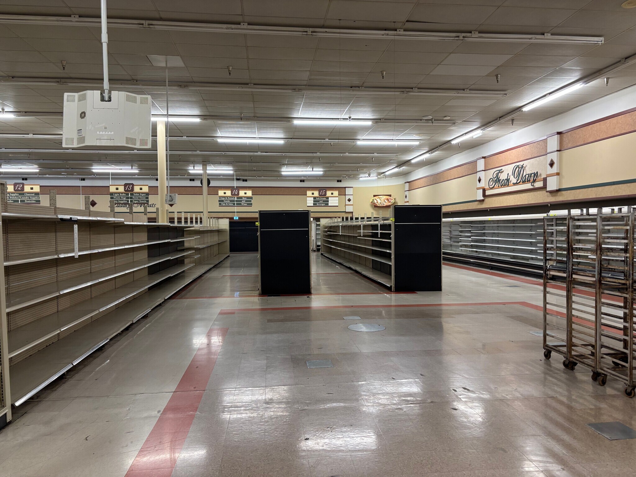 4526 W Western Ave, South Bend, IN for sale Primary Photo- Image 1 of 7