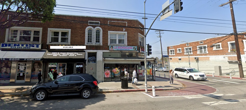 2202 E Cesar E Chavez Ave, Los Angeles, CA for lease - Building Photo - Image 2 of 6