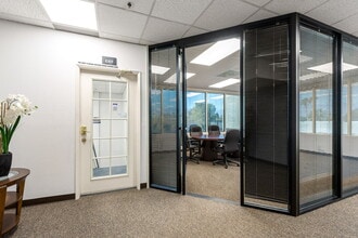 77530 Enfield Ln, Palm Desert, CA for lease Building Photo- Image 1 of 16