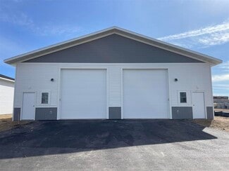 More details for 407 Wengel dr, Reedsburg, WI - Flex for Lease