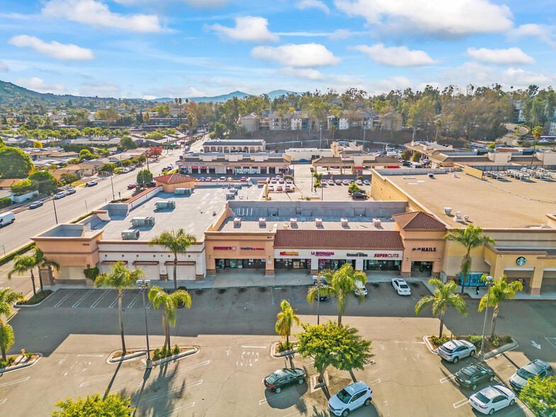 1511 E Valley Pky, Escondido, CA for sale - Primary Photo - Image 1 of 1