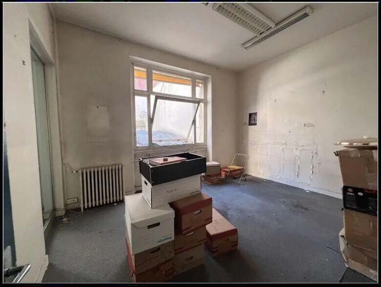 Office in Paris for sale - Building Photo - Image 3 of 15