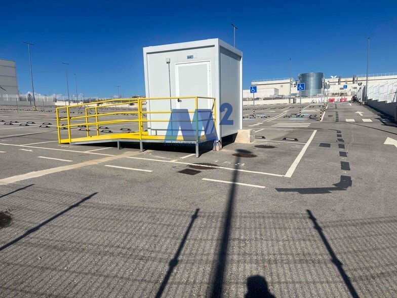 Land in Alcobendas, Madrid for lease - Aerial - Image 3 of 3