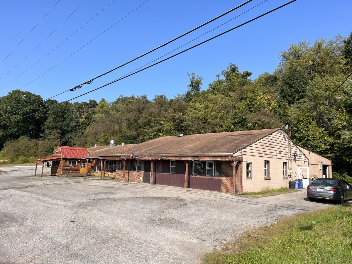 2555 River Rd, Ellwood City, PA 16117 | LoopNet