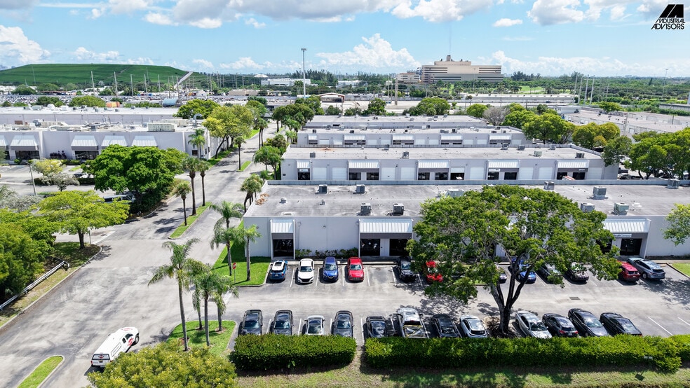 4131 SW 47th Ave, Davie, FL for lease - Building Photo - Image 2 of 15