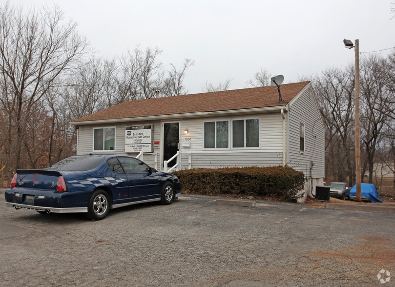7000 E 107th St, Kansas City, MO for sale - Building Photo - Image 2 of 2
