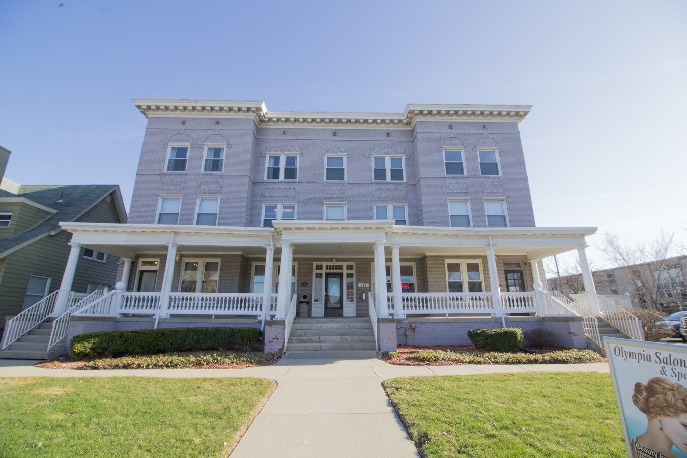 117 Cass Ave, Mount Clemens, MI 48043