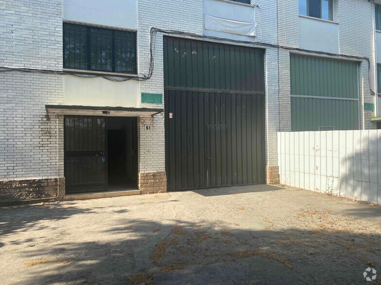 Industrial in San Fernando De Henares, MAD for lease - Building Photo - Image 1 of 11