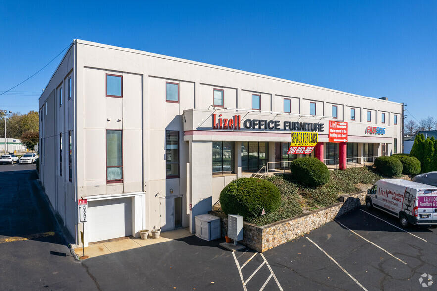 724 Bethlehem Pike, Montgomeryville, PA for lease - Building Photo - Image 3 of 6