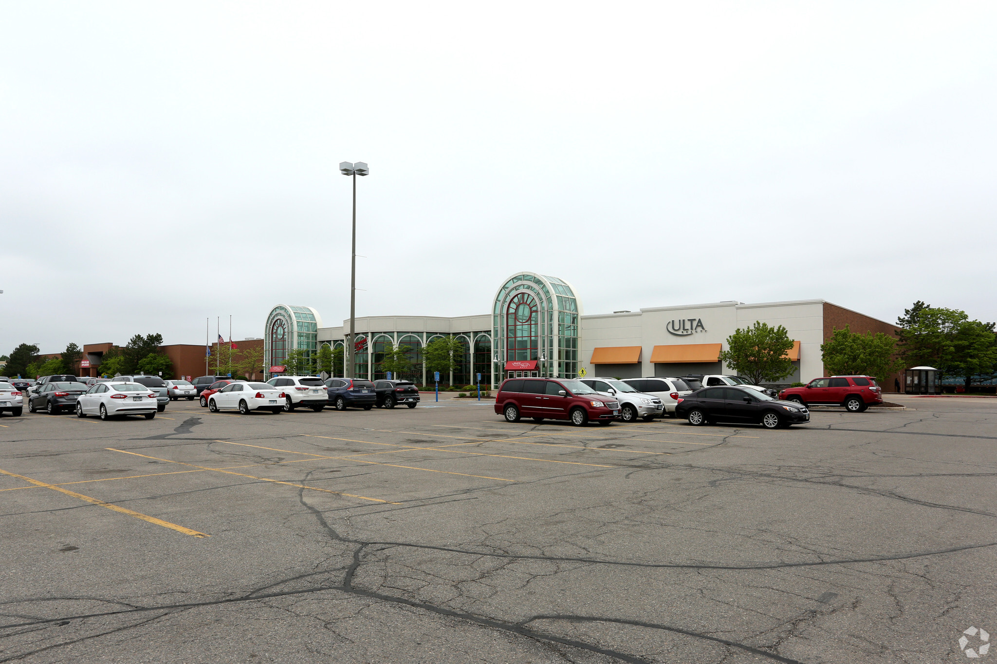 1850 Adams St, Mankato, MN for lease Primary Photo- Image 1 of 5