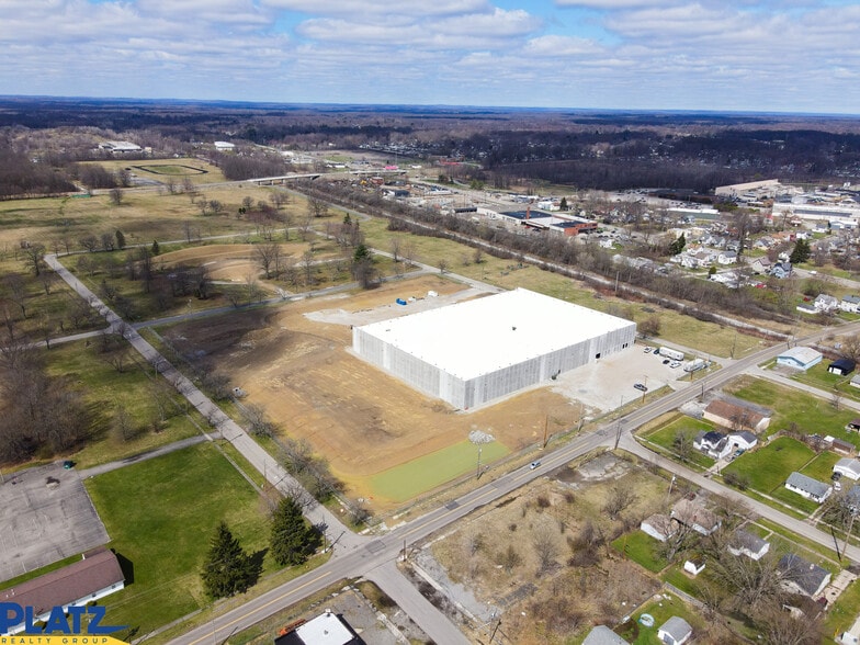 2001 Victoria St SW, Warren, OH for sale - Building Photo - Image 1 of 15