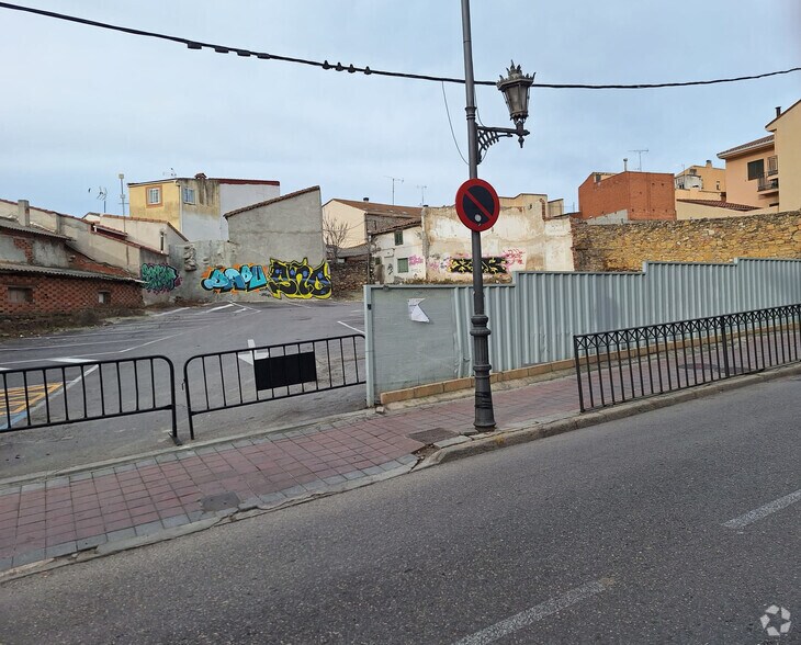 Avenida España, 21 - 25, El Molar, Madrid for sale - Building Photo - Image 2 of 3